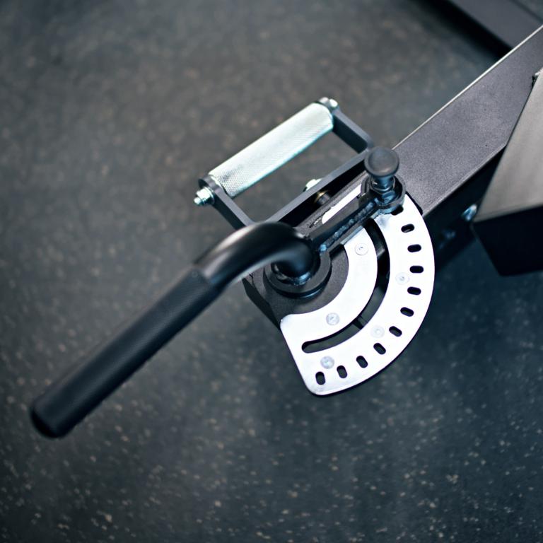 Deadlift machine